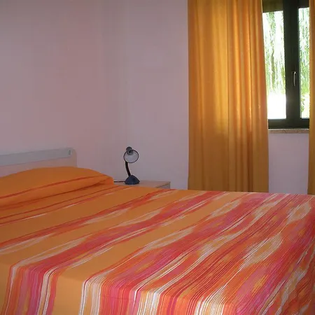 Appart hôtel Triton Villas &