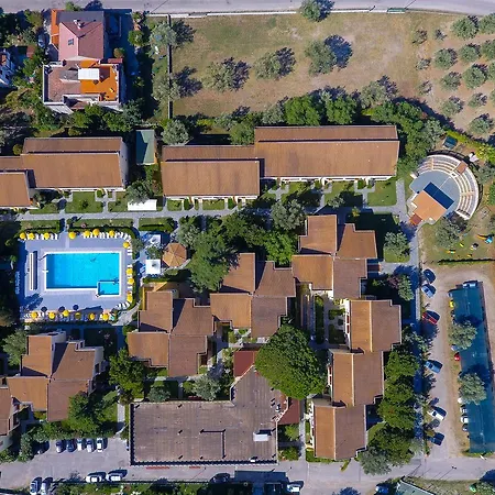 Triton Villas & 3* Sellia Marina