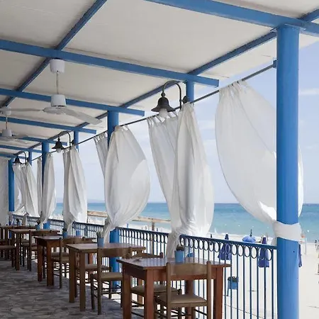 Appart hôtel Triton Villas &