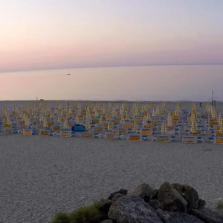 Triton Villas & Appart hôtel 3*