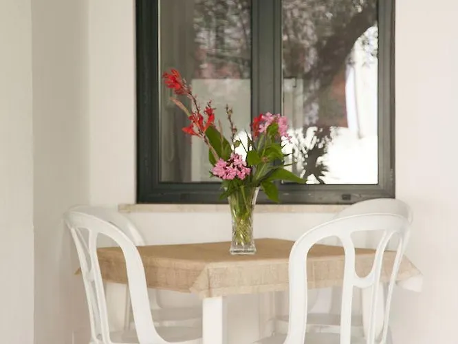 Aparthotel Triton Villas &