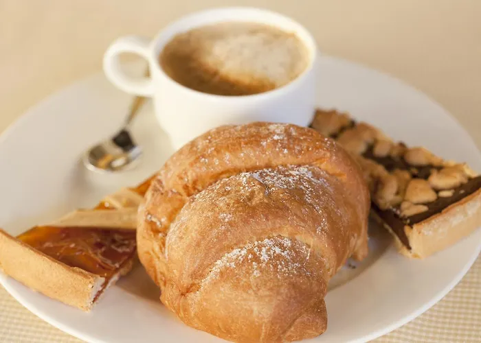 Triton Villas & 3* Sellia Marina