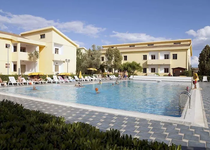 Triton Villas & Sellia Marina