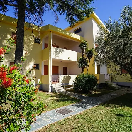 Triton Villas & Appart hôtel