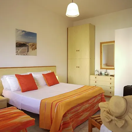 Triton Villas & Ξενοδοχείο με διαμερίσματα Sellia Marina