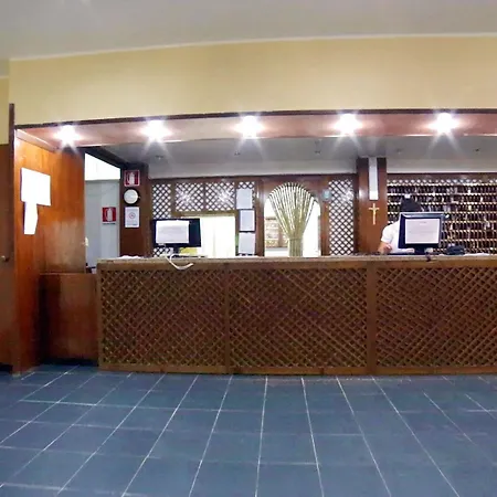 Triton Villas & Sellia Marina