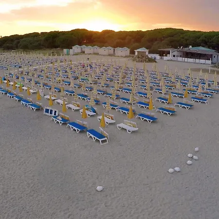 Triton Villas & Appart hôtel 3*