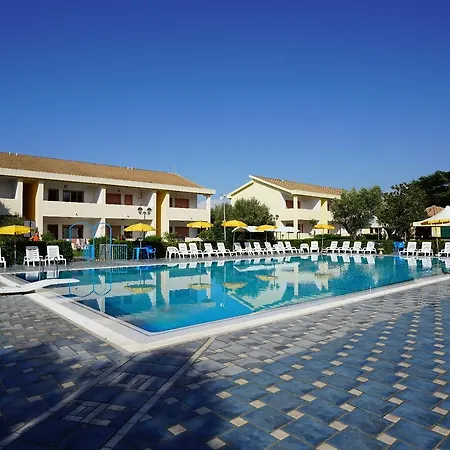 Triton Villas & 3* Sellia Marina